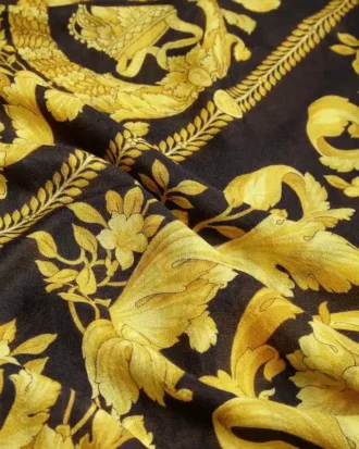 Printed Cashmere-Blend Fringed Shawl 140 cm