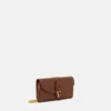 V Leather Wallet On Chain